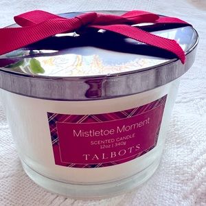 NEW Talbots 3-Wick Candle Mistletoe Moment Scented Home Fragrance Christmas